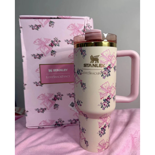 Stanley x LoveShackFancy FlowstateQuencher 40oz Tumbler   New Trusty&Trendy