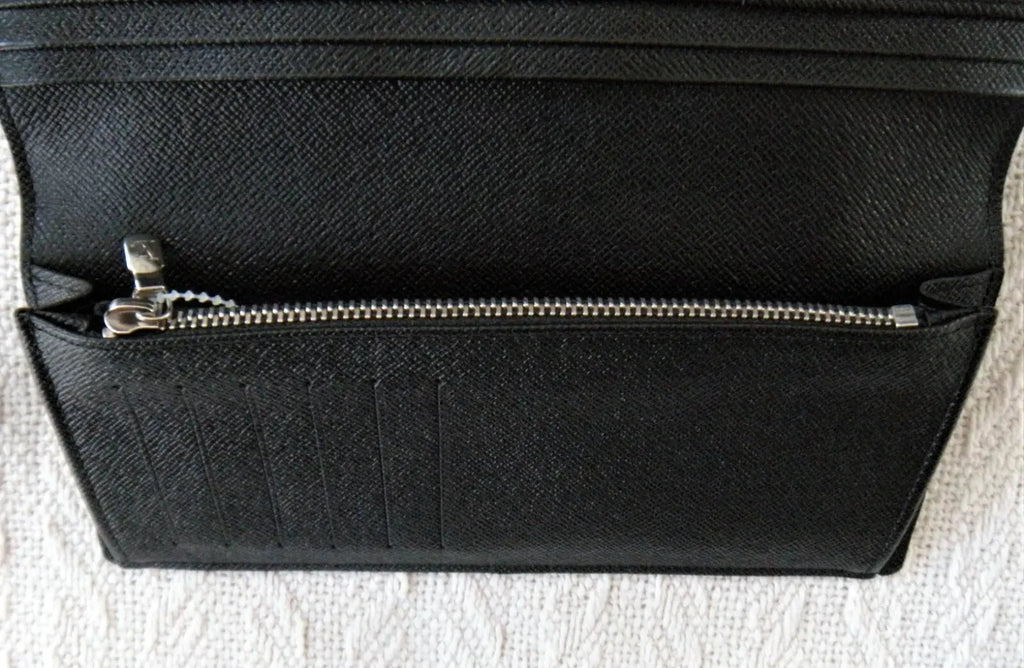 LOUIS VUITTON Portefeuille Brazza Wallet my store